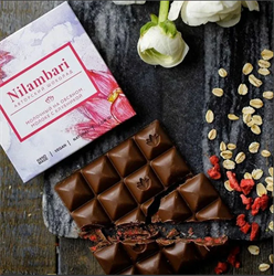 Шоколад молочный с клубникой, 65 г, Nilambari н11
